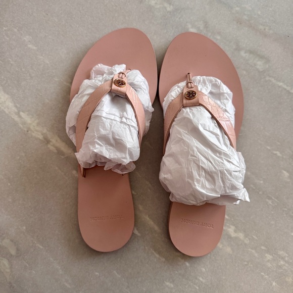 Tory Burch Women's Pink Sandals - Picture 2 of 8